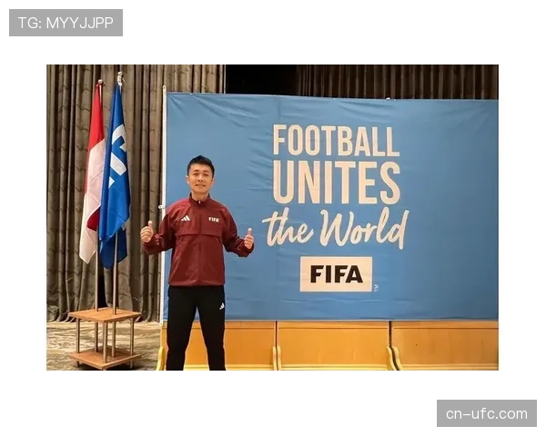 球迷组织就一次争议转换进攻中的越位判罚,向裁判委员会提交质询 球迷组织就一次争议转换进攻中的越位判罚,向裁判委员会提交质询